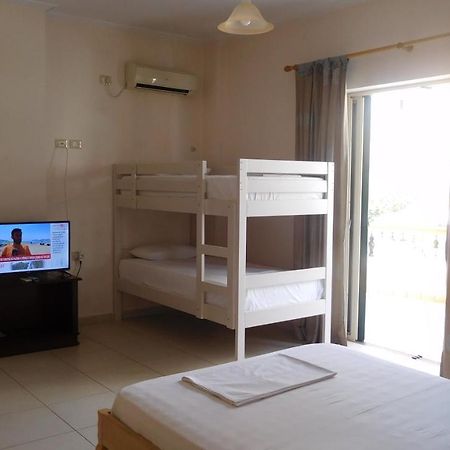 Apartment Urania_1 Саранда Екстер'єр фото