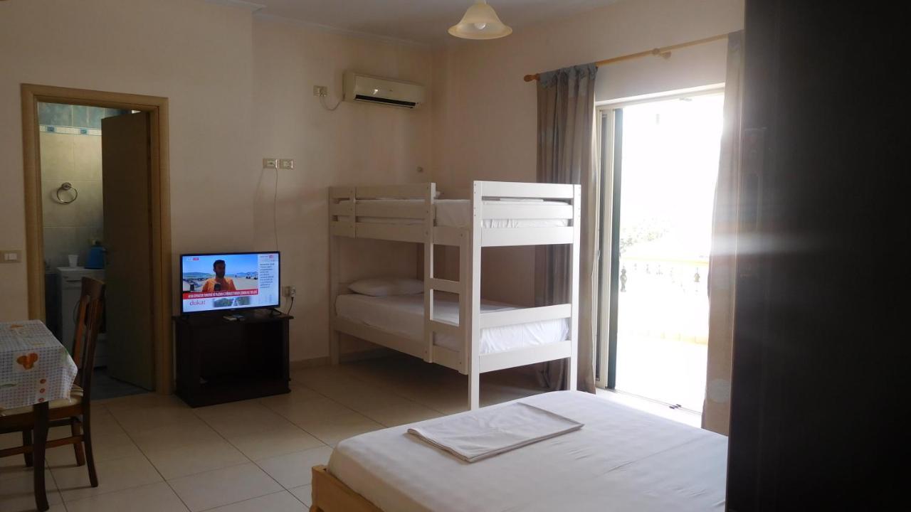 Apartment Urania_1 Саранда Екстер'єр фото